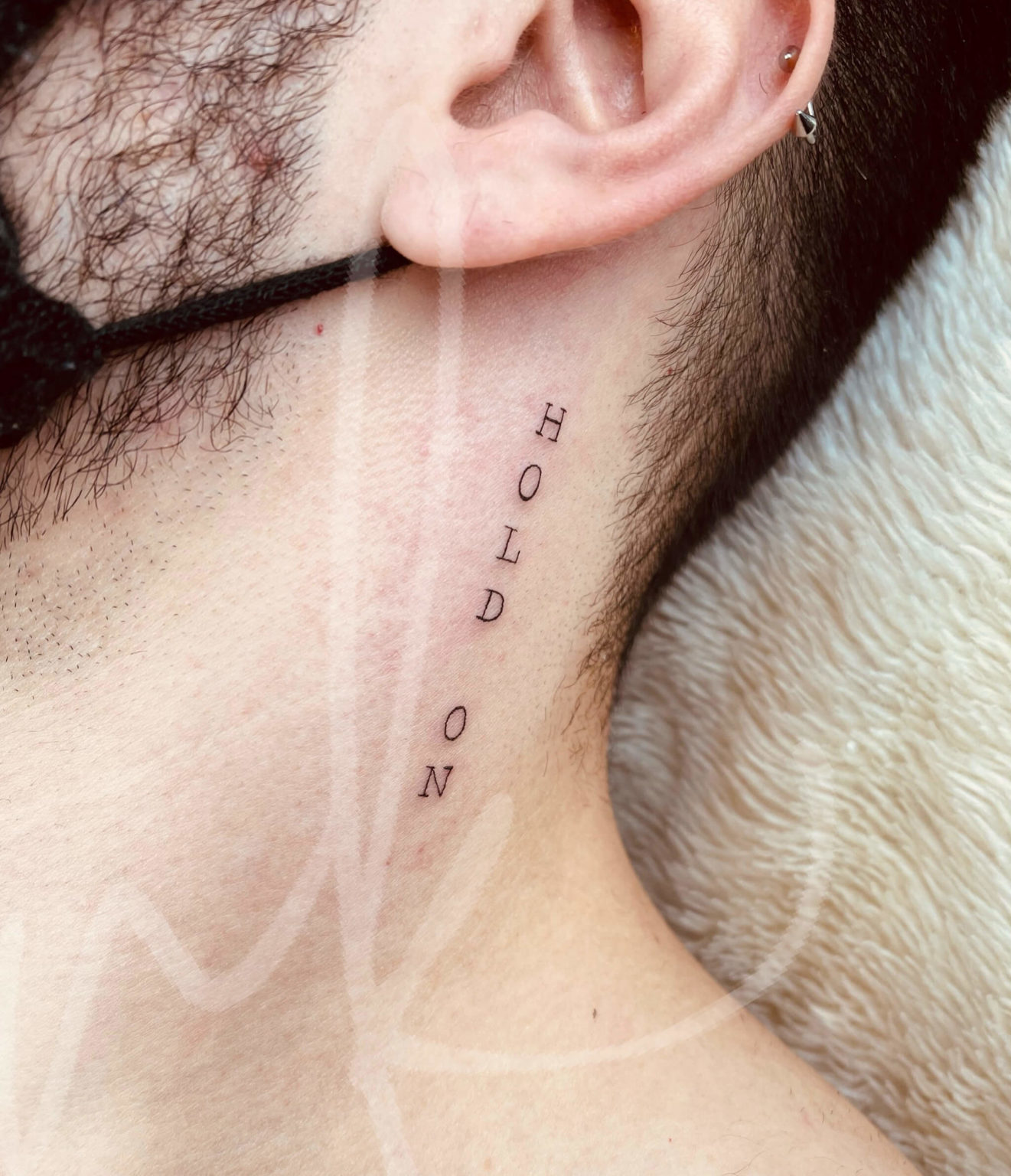 32185AA8-53AA-441C-BE1E-8D3C7E1847BC