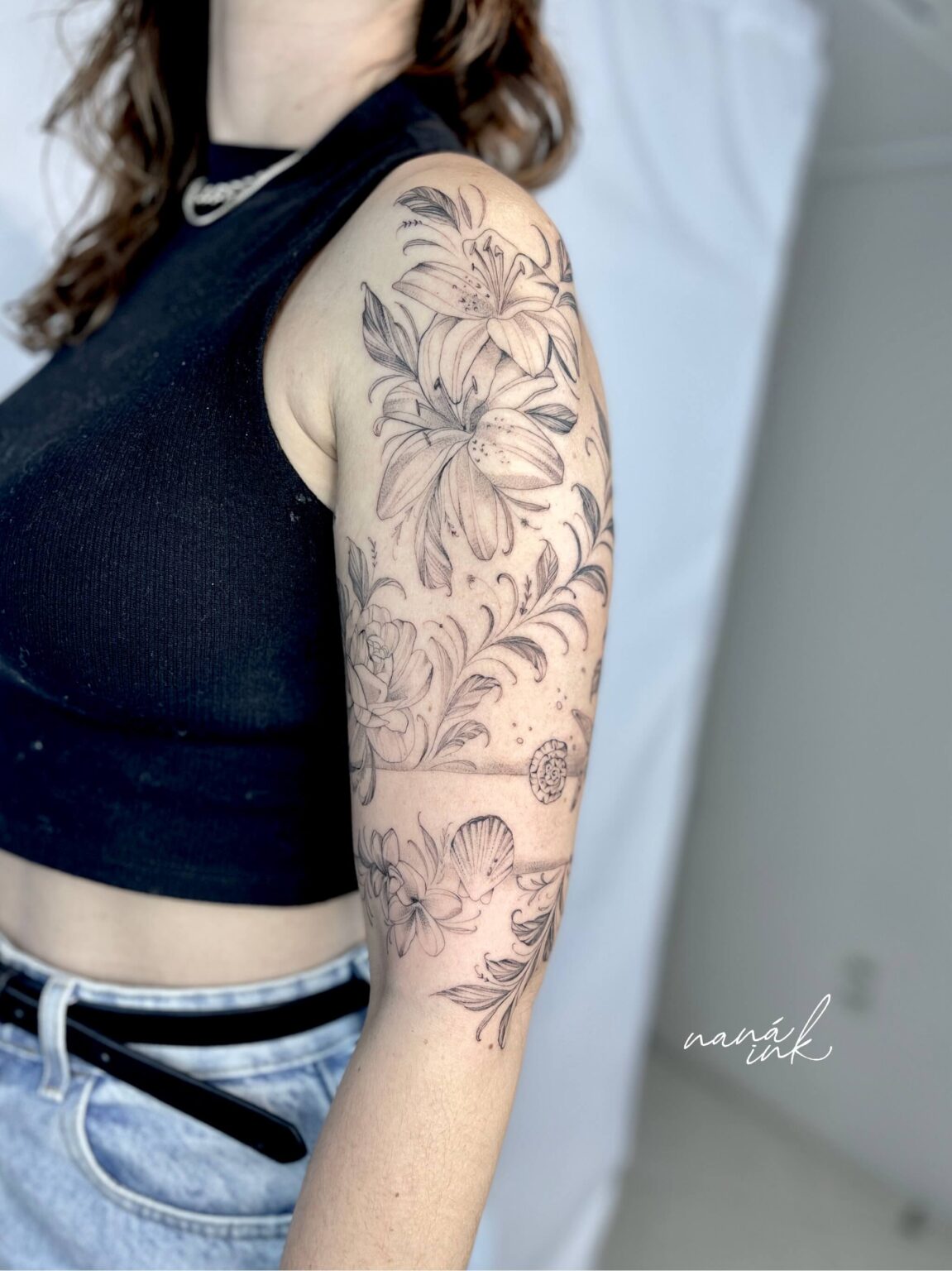 Tatuagem Floral no Braço